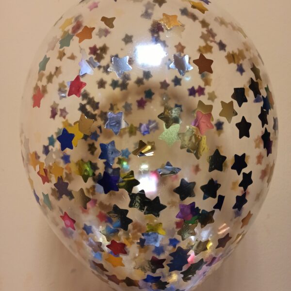 Прозрачный шарик с цветными звездами