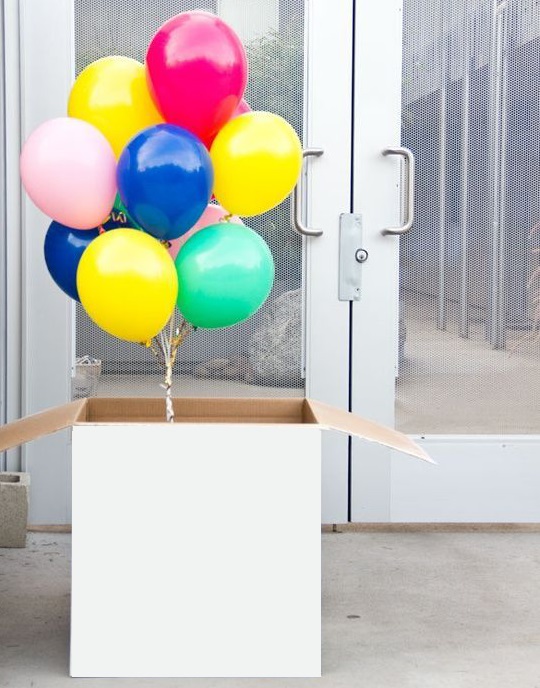 Коробка с воздушными шариками
