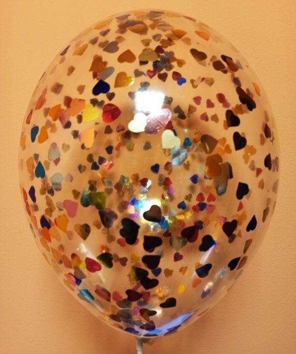 Прозрачный шарик с цветными сердечками (20.38)