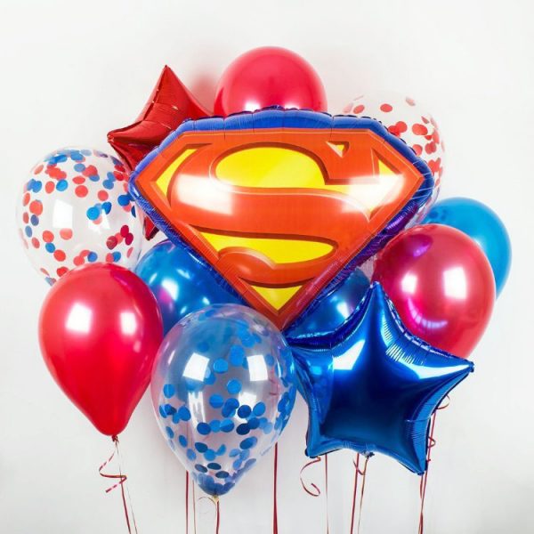 Букет из воздушных шаров с Суперменом﻿