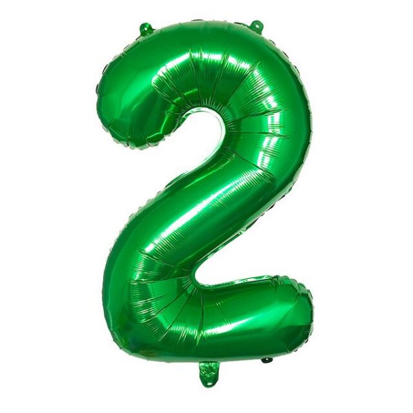 ольгированный шар в форме зеленой цифры 2.